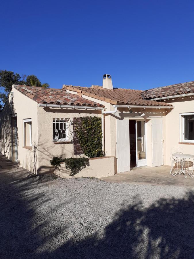 Gite Provencal Independant Avec Piscine Chauffee : Le Suy Bien Flayosc Exterior photo